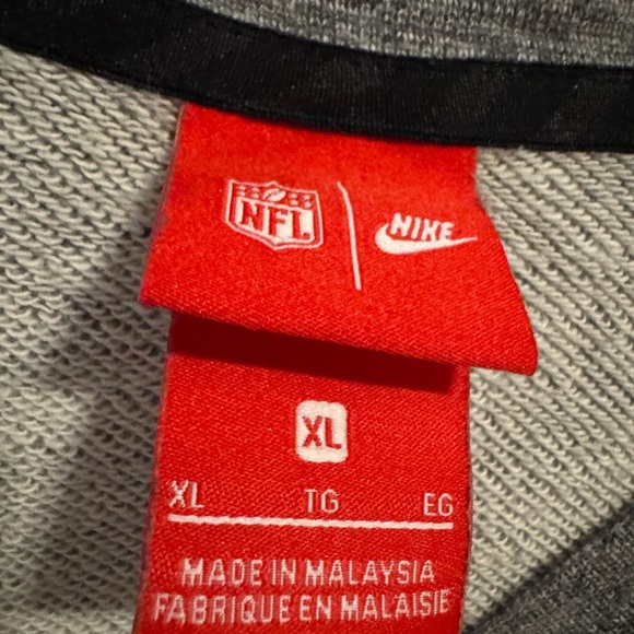 Nike Steelers Gray and Black Sweatshirt - Picture 2 of 3